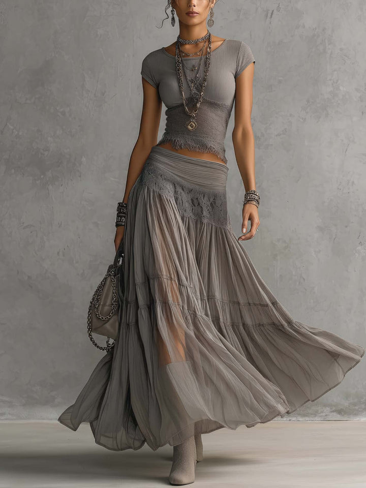 Vesper™ | Set Top con Pannelli in Pizzo e Gonna Maxi Plissettata