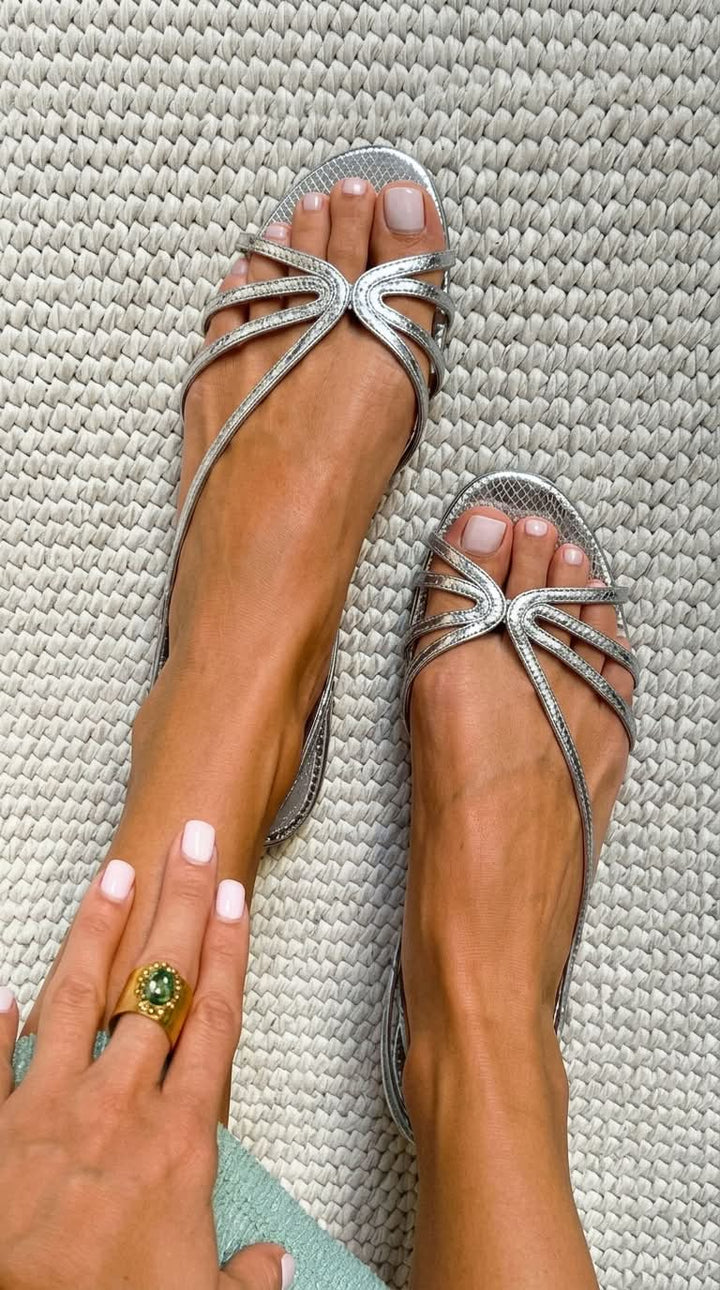 Chloé | Sandali Dorati Eleganza Estiva