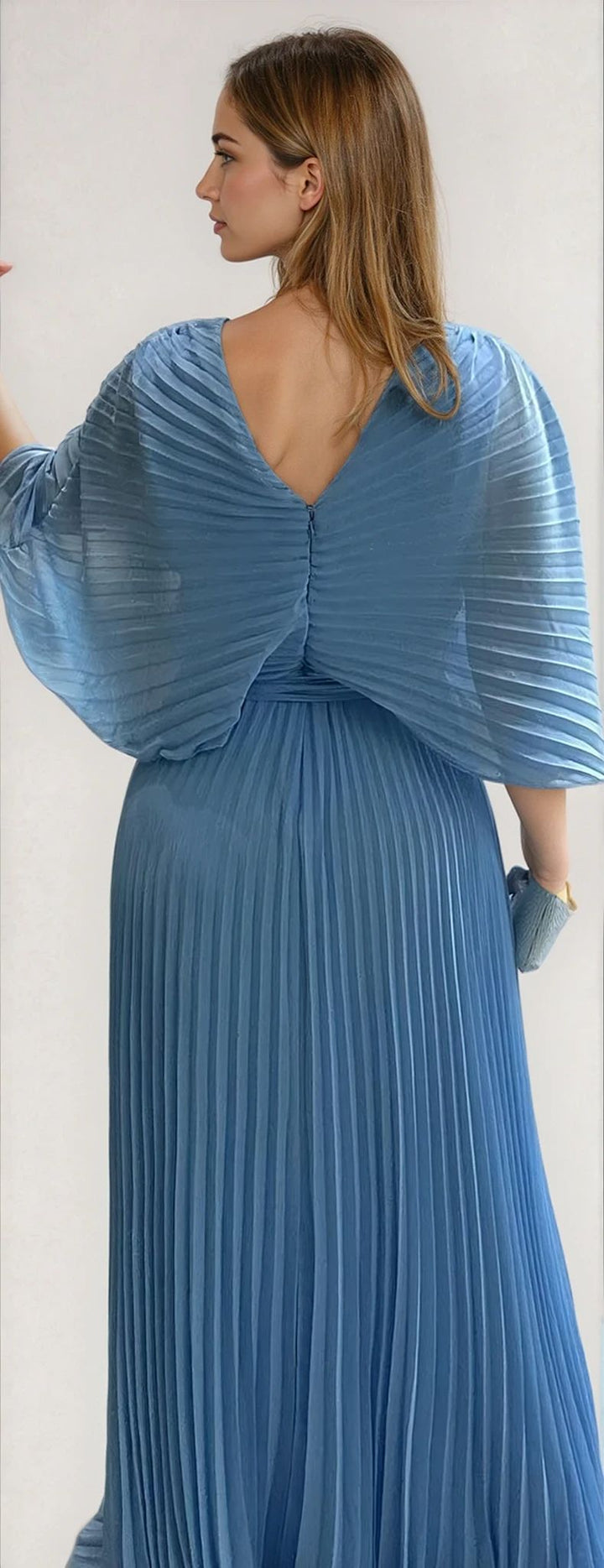 Olga – Abito Classico a Pieghe