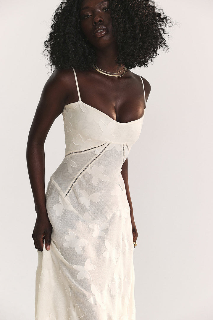 Cecilia – Abito elegante e romantico