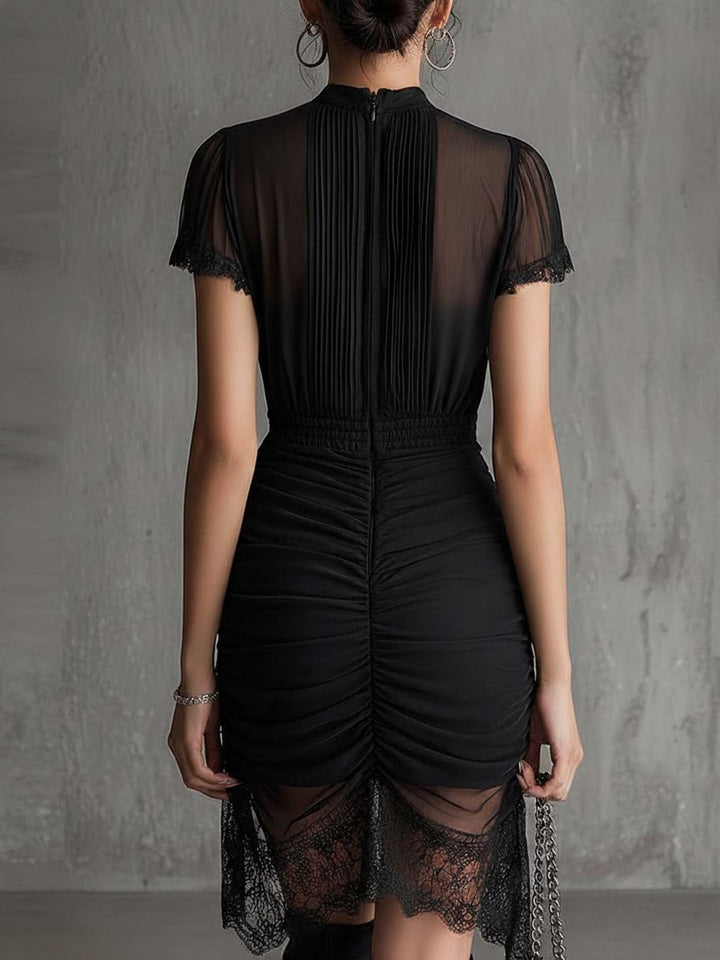 Delphine™ | Mini Abito in Chiffon con Pieghe e Pizzo